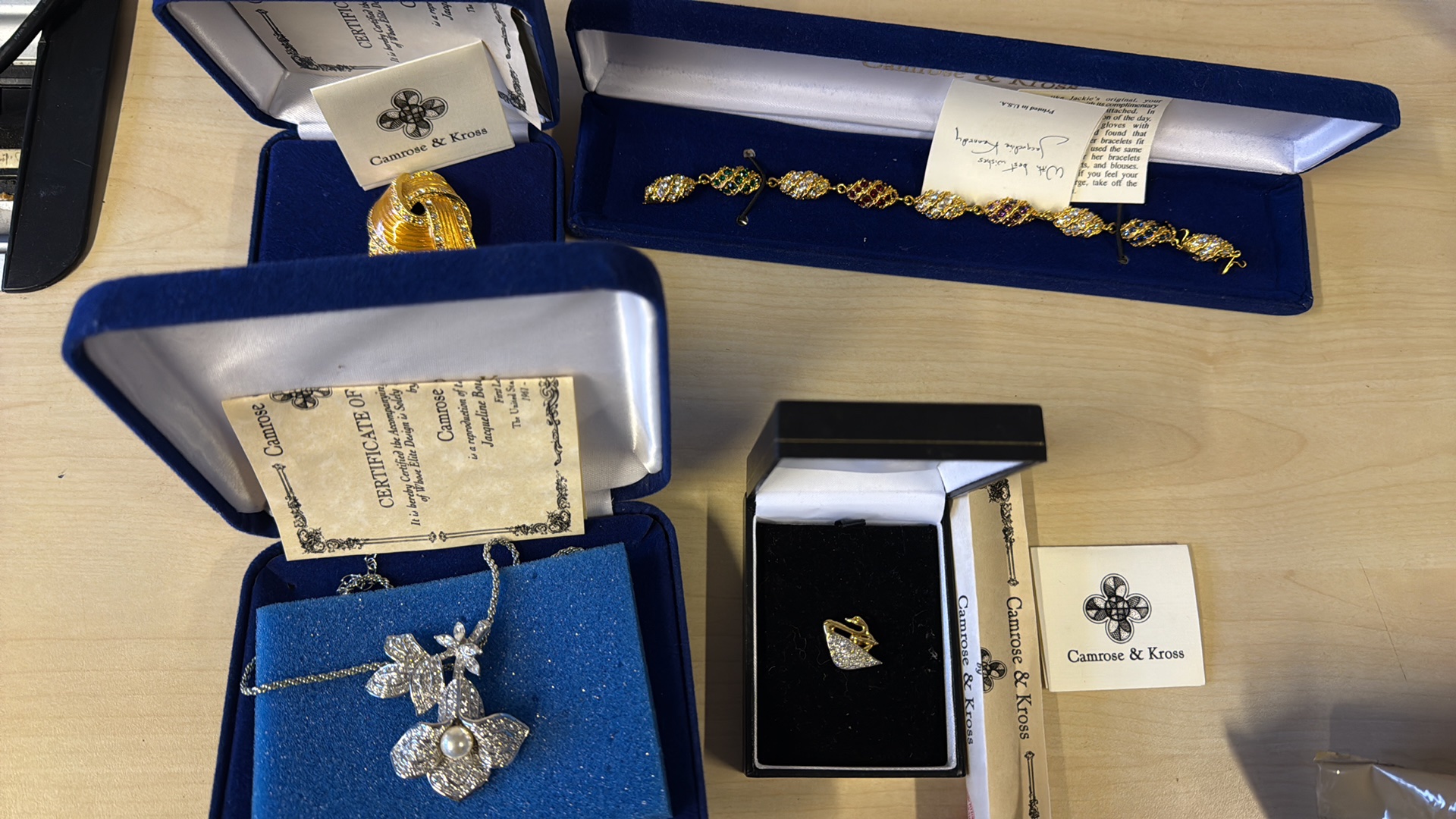 Collection of good quality costume jewellery, all - Image 2 of 2