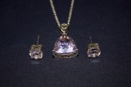 Silver chain & pendant set with amethyst with a pa