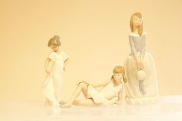 Set of 3 Lladró porcelain figures of girls