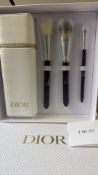 DIOR boxed brush & case set