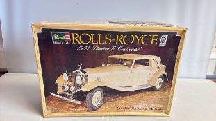 Revell Rolls-Royce 1934 Phantom II Continental 1/16 scale model kit