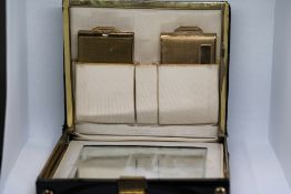 Clutch bag with mirror & compacts