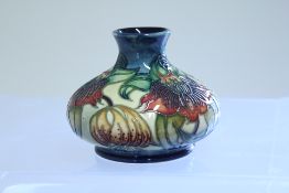 Moorcroft 4'' vase Anna Lily
