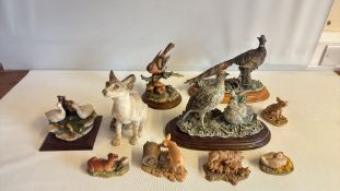 Set of 10 Border Fine Arts & others Hand-Painted Animal Figures