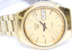 Gents Seiko 5 automatic watch with day/date 7526-7