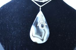 Silver & hard stone chain & pendant