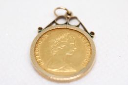 1973 Isle of man half sovereign with 9ct gold moun
