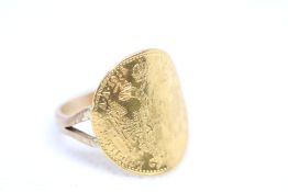 9ct Gold band Austrian ducat ring c1915. Austrian