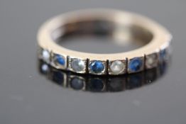 9ct Gold sapphire & diamond ring 1.8g
