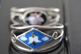2 boxed bangles