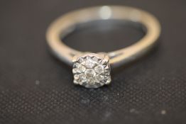 9ct Gold ring set with 0.16 dianmonds Size O 2.2g