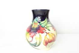 Moorcroft anna lily vase 98 red dot Height 16 cm
