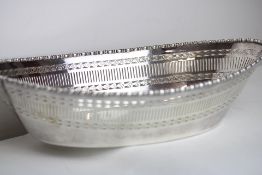 Victorian silver plated bread basket, marquise for