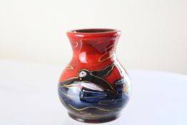 Anita Harris puffin vase signed in gold
