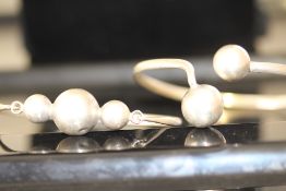 2 silver bangles