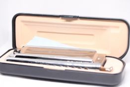 Chroma chord 12 harmonica