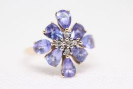 10ct Gold ring set with amethyst & diamond Size N