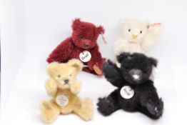 4 Steiff Collectors club bears - (small)