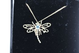 9ct Gold chain & dragonfly pendant Weight 2g