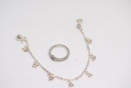 Ti Sento silver ring together with a silver charm