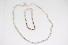 Silver chain & matching bracelet Weight 28g