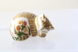 Royal crown derby lavender cat limited edition sig