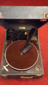 Columbia Viva-tonal Grafonola No. 112a Portable Gramophone