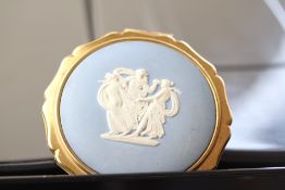 Wedgwood Jasper compact