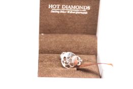 Hot Diamonds designer silver ring in original box