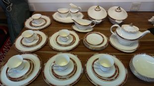 Royal Doulton Sandonâ Bone China Part Dinner and Tea Service