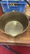 Brass preserving pan with swing handle