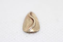 Gold finger nail 0.6g