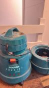 Hoover Aquajet 5000 carpet extraction cleaner with accessories