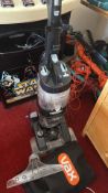 Vax Platinum Power Max upright carpet washer