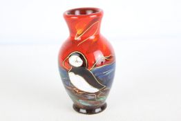 Anita Harris puffin vase signed in gold