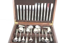 Silver-plated flatware service in fitted canteen