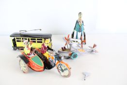 A group of tinplate clockwork toys, 20th century