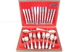 Oneida silver-plated flatware service in fitted case