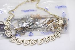 Collection of Costume Jewellery.