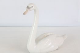 Lladro Porcelain Swan Figure