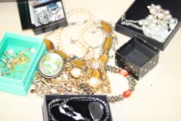 Collection of costume jewellery to include silver