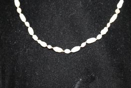 Pearl? Choker Necklace with 9CT Gold Catch.