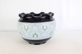 Large Langley ware pot