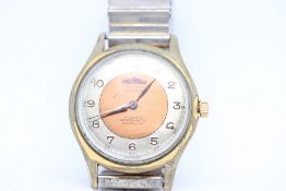 Gents Vintage Delbana Automatic Swiss made Watch with 17 Jewels.