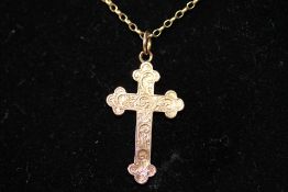 9ct Gold chain & cross pendant Weight 3.1g