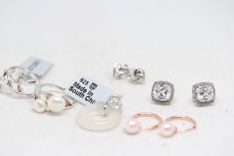 Collection of 925 silver jewellery