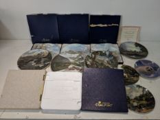 Decorative wall plates to include Coalport, Bradford Exchange and Royal Doulton, some boxed, some