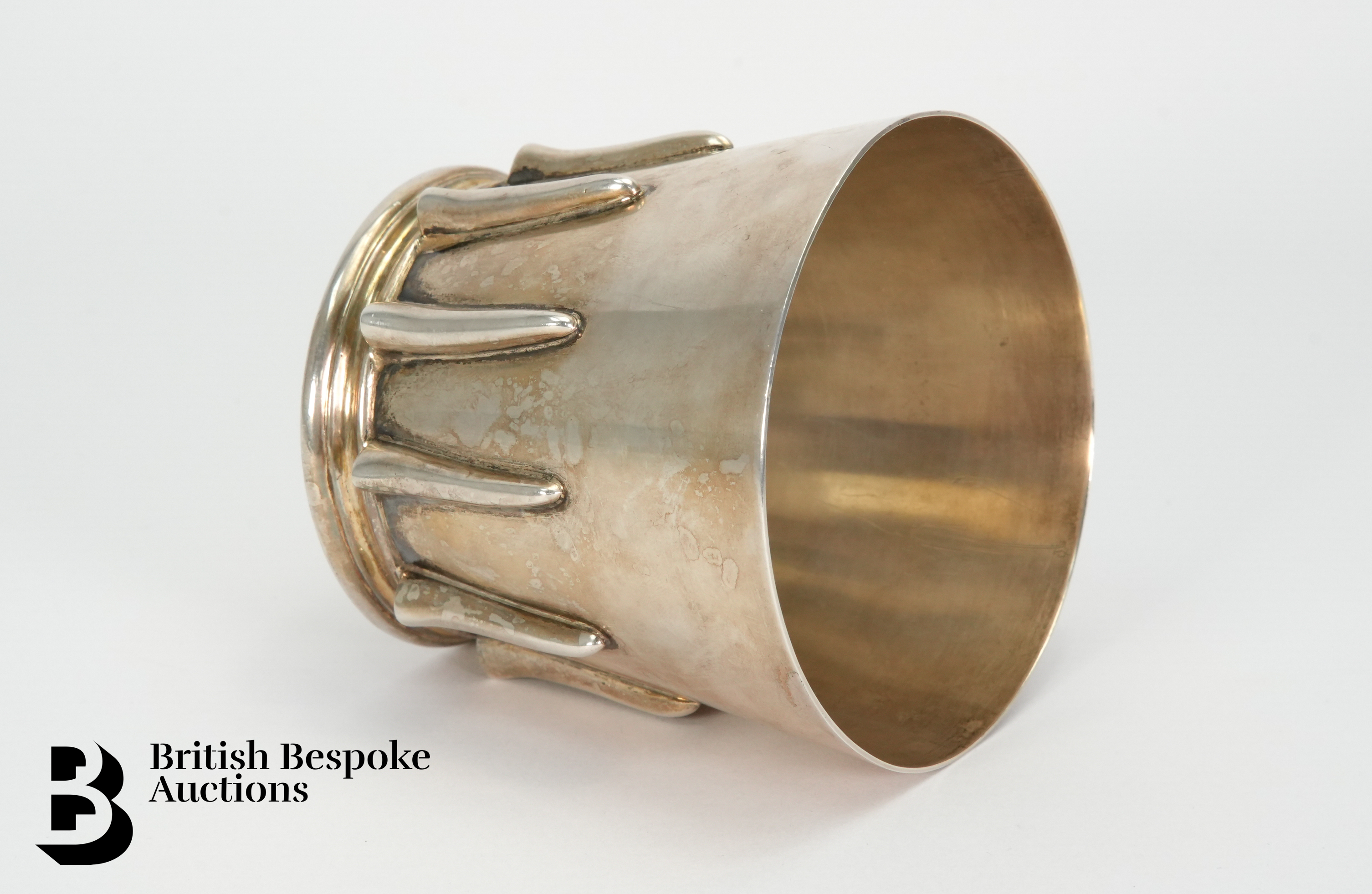 George V Reproduction of Beaker - Image 4 of 4