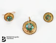 15ct Gold Pendant and Earrings