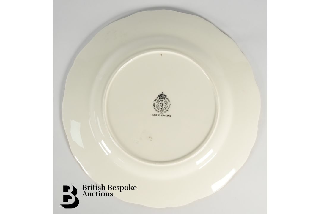 Royal Worcester Fallen Fruit Cabinet Plates - Image 6 of 12